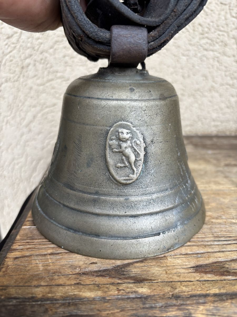 Campanacci mucche: Antike Glocke – Usato da Schangnau venduto da Roseggli82 2