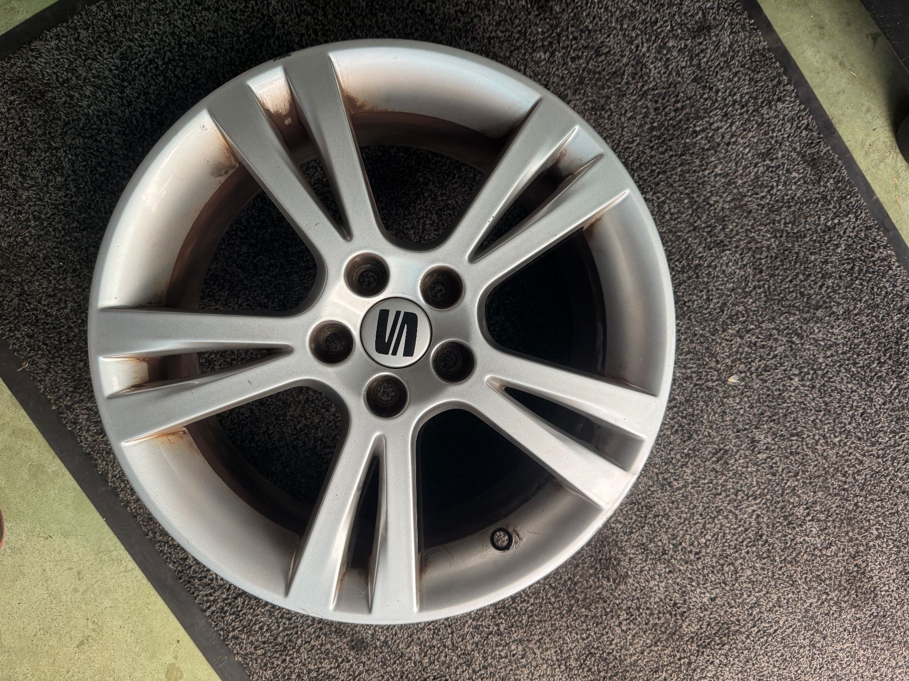Seat Jantes: Alufelge Seat – D'occasion à Widen par Dinero02 1