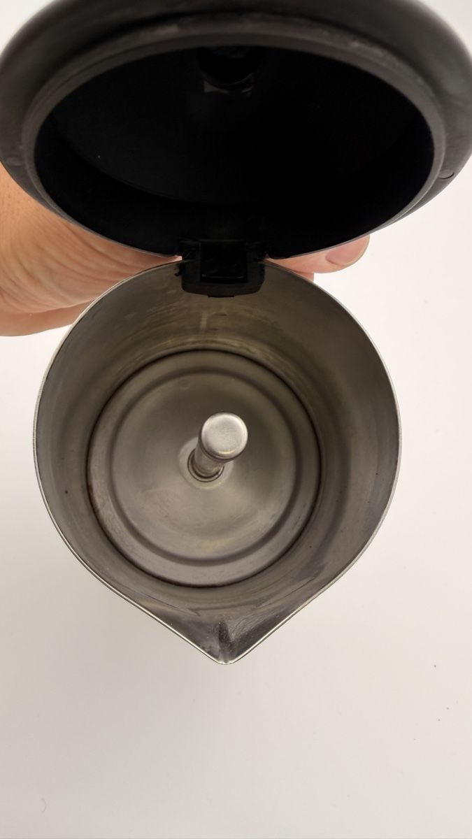 Macchine per caffè & Macchine per espresso: Espressokocher moka express 6 tassen  – Usato da Rotkreuz venduto da perlengott 2