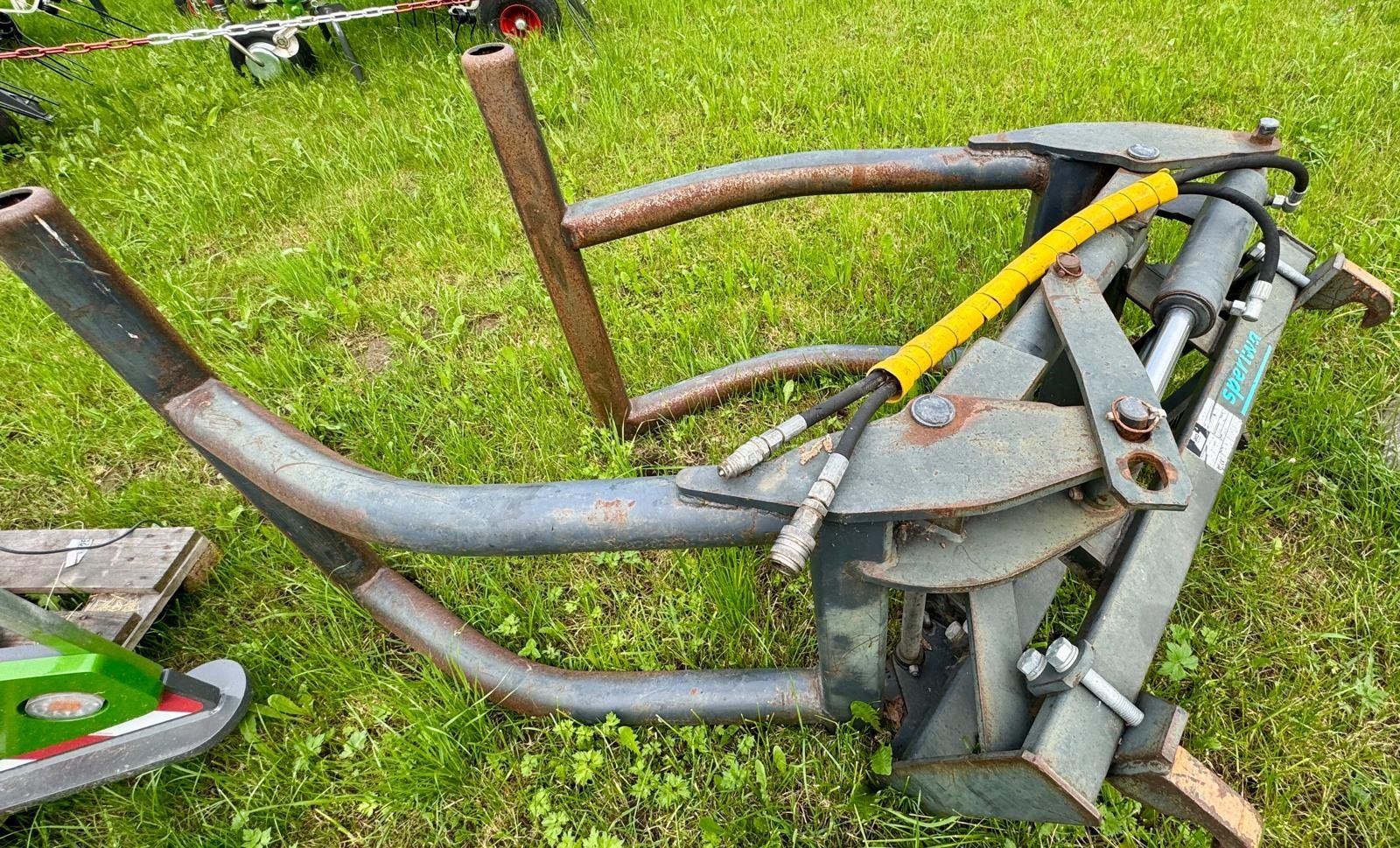 Speriwa Quicke al Rundballenzange Flexigrip (D'occasion)  Grasswil pour  CHF 250  retrait uniquement | Acheter sur Ricardo