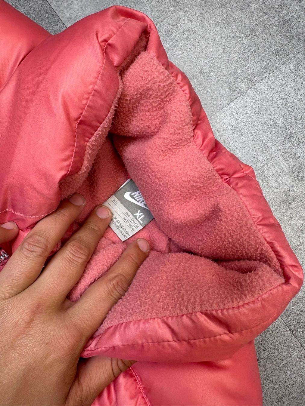 Nike Gilet & Giacche senza maniche: Vintage Nike Daunenweste - Grösse S – Nuovo (secondo la descrizione) da Werdenberg venduto da hase.vintage 2