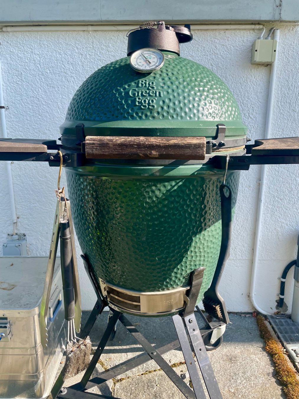 Big Green Egg Grills: Big Green Egg Large – Gebraucht aus Lufingen von Localhero 2