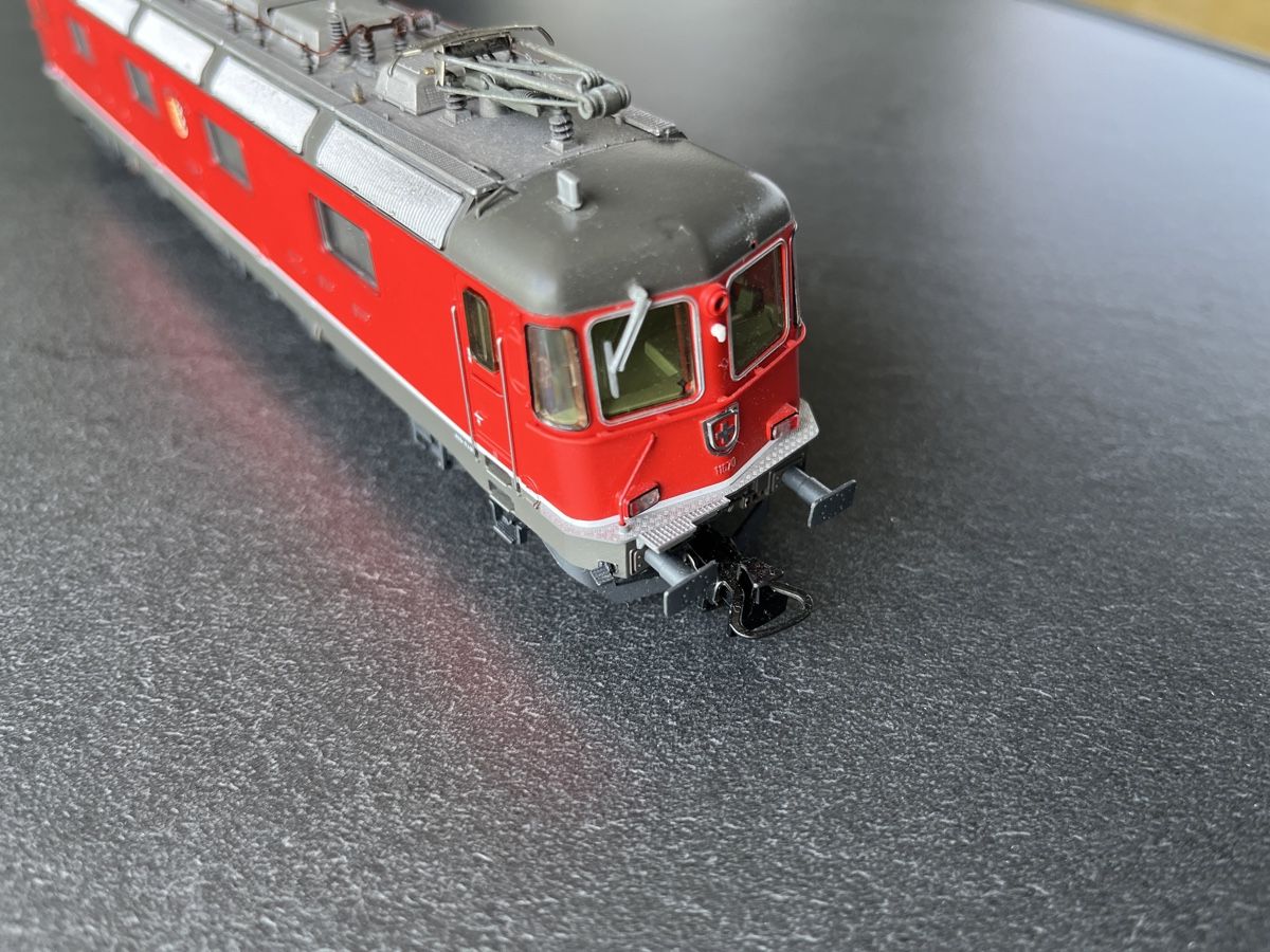 Roco Trains électriques: Roco Elektrolokomotive Re 6/6 SBB AC mit ESU digital Decoder – D'occasion à Zürich par Lobos97 7