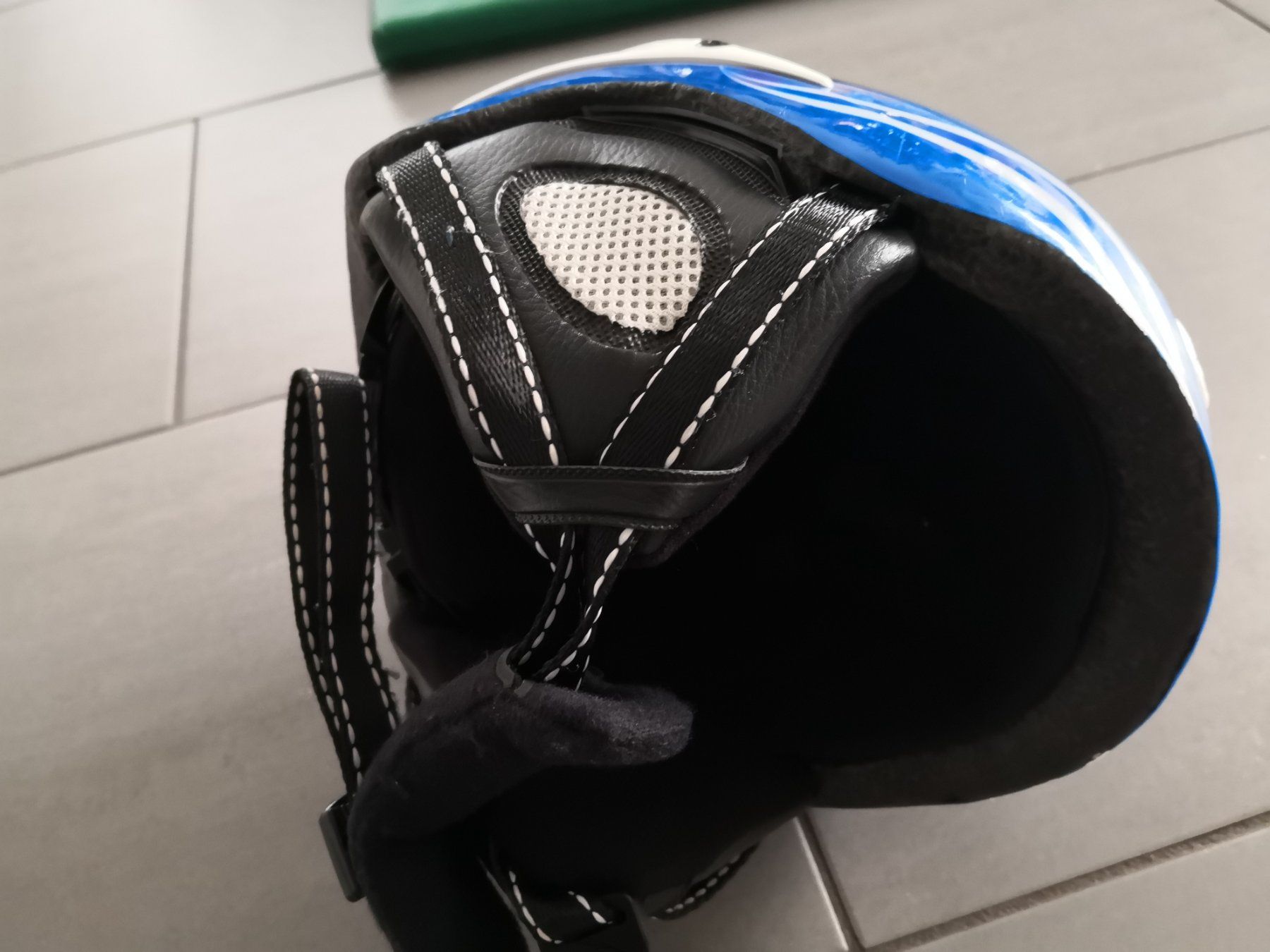 Helme: Kinder Ski Helm mit Gratis Ski Brille – Gebraucht aus Dagmersellen von mountainmama 4
