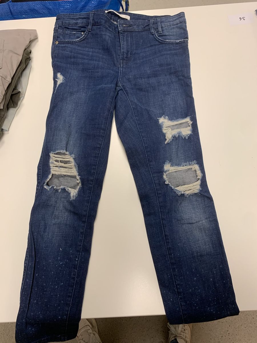 Zara Jeans: Jeans bleu Zara – Gebraucht aus Montreux von iza_peche8