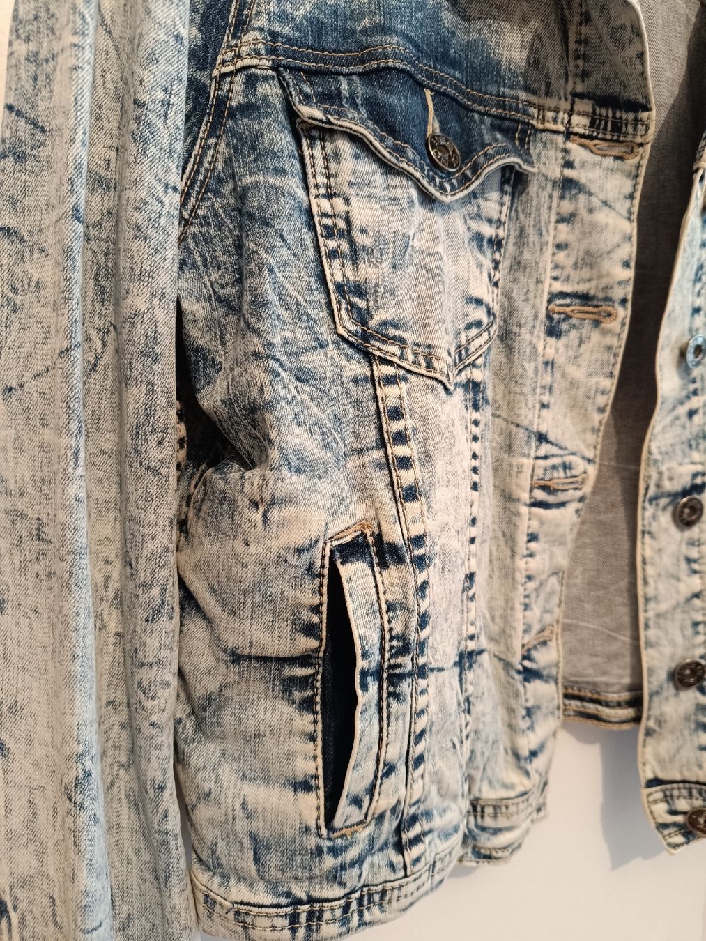 Yes Or No Giacche: Giacca di Jeans Yes or No, L – Usato da Locarno venduto da DBSiesta 2