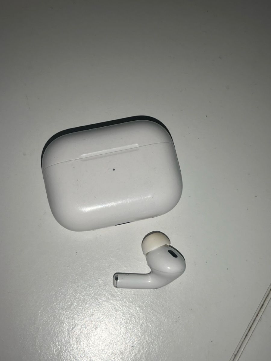 Apple Cuffie: Air Pods pro 1 Gen – Usato da Zürich venduto da omi_tym2