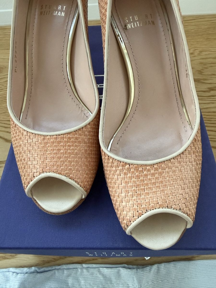 Stuart Weitzman Scarpe da donna: Stuart Weitzman Pumps, beige, Gr. 37.5 - Top Zustand! – Nuovo (secondo la descrizione) da Hergiswil NW venduto da Labello01 2