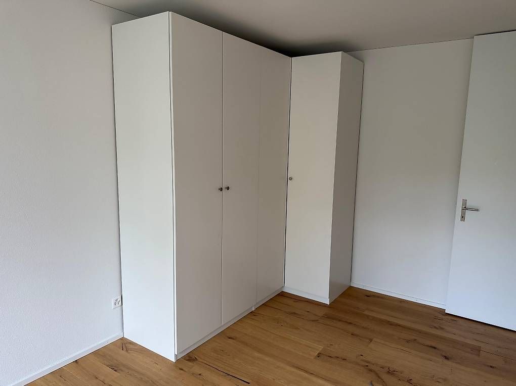 Armadi: IKEA Pax Schrank  – Nuovo e nell'imballaggio originale da Rutschwil venduto da Mojo810 3