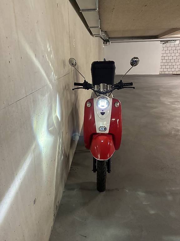 Scooters: UGBEST e-Retro Star – Gebraucht aus Wiler b. Seedorf von MarieHuana 1