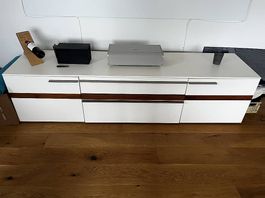 Lowboard / Fernsehmöbel in weiss, gut erhalten