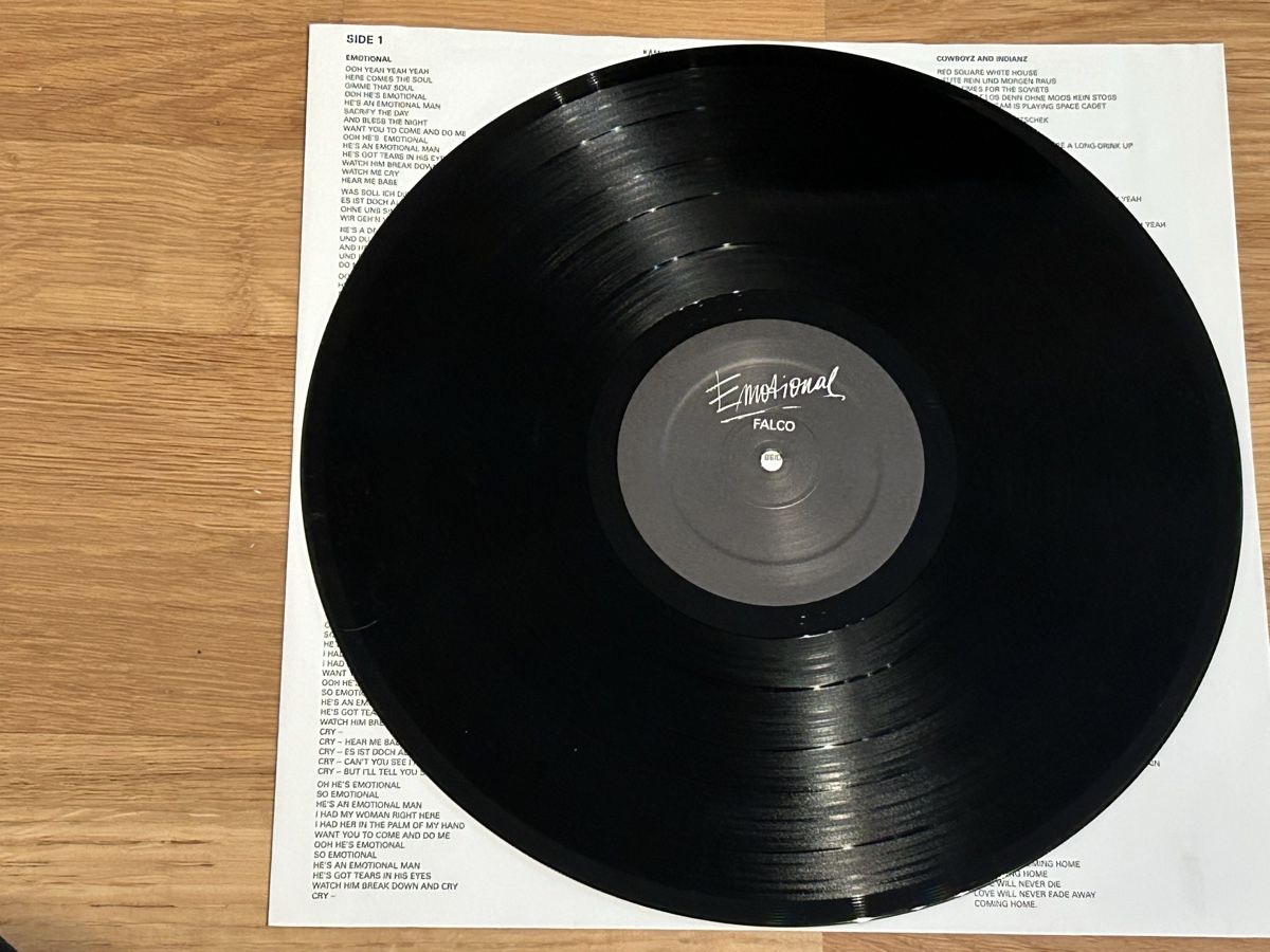 Schallplatten: Falco. 1986. Emitional – Gebraucht aus Faulensee von Mizuno06 4
