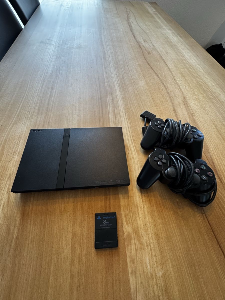 Sony Konsolen: PS2 – Gebraucht aus Flaach von DewTrich