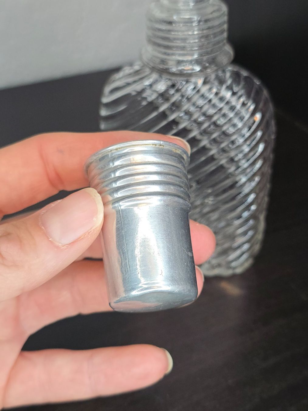 Bottiglie: Antiker Flachmann mit Schraubverschluss Uranglas – Usato da Flamatt venduto da Tyrael01 7