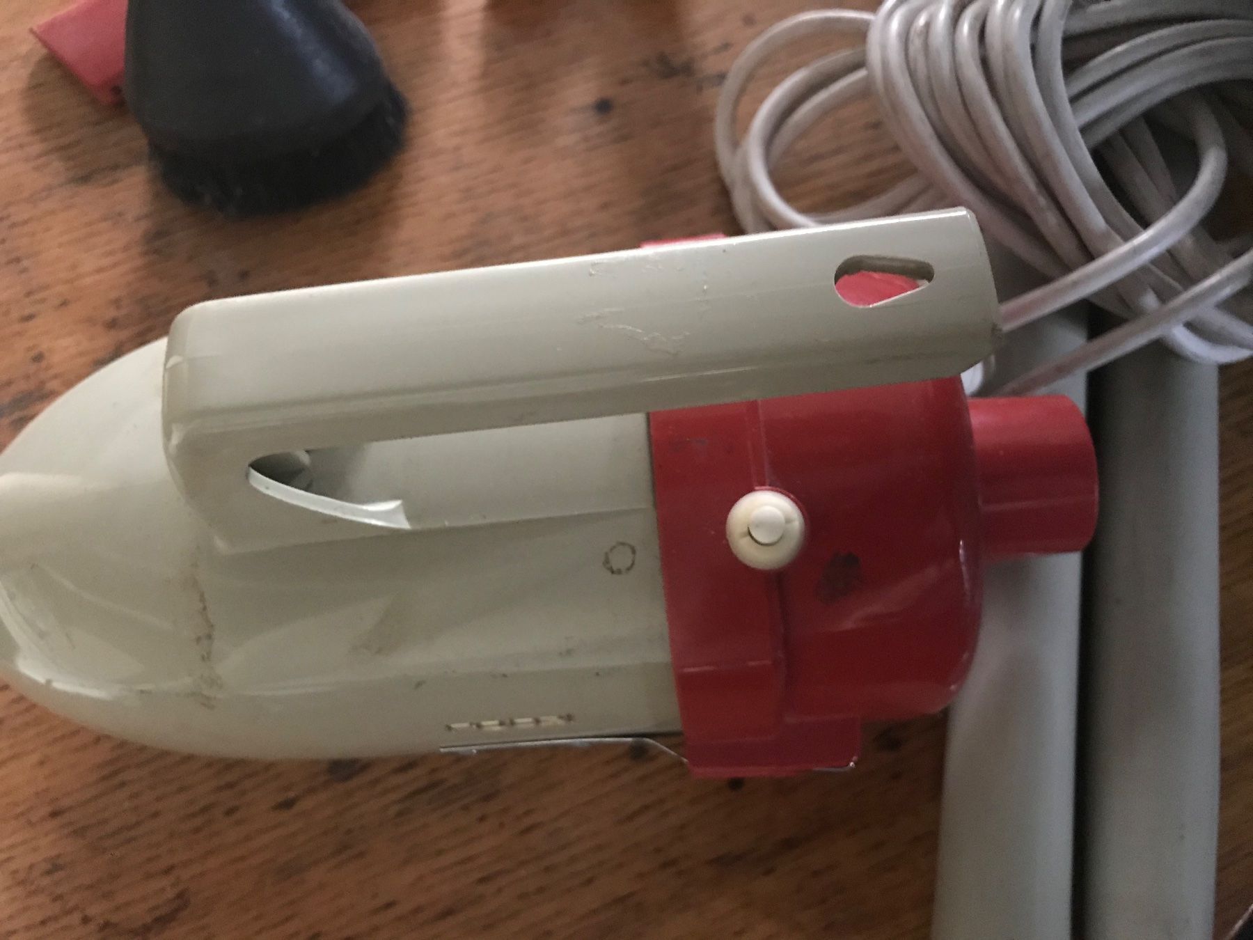 Rotel Aspirapolveri & Accessori: Alter Rotel Handstaubsauger – Usato da Solothurn venduto da Spicar 1