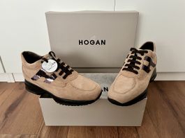 Hogan Interactive - woman