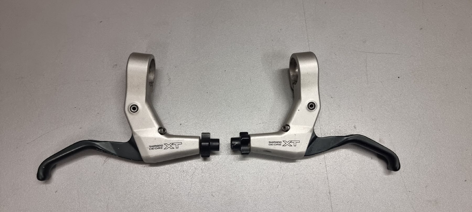 Shimano Pezzi di ricambio: Shimano XT M739 Bremshebel  – Usato da Seon venduto da Stibinio