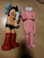 KAWS Figuren