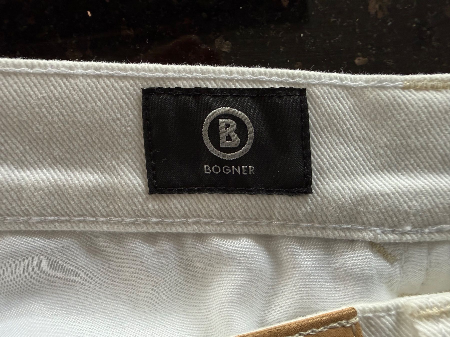Bogner Jeans: weisse Jeans Bogner 40 – Nuovo (secondo la descrizione) da Uster venduto da mulaina 2