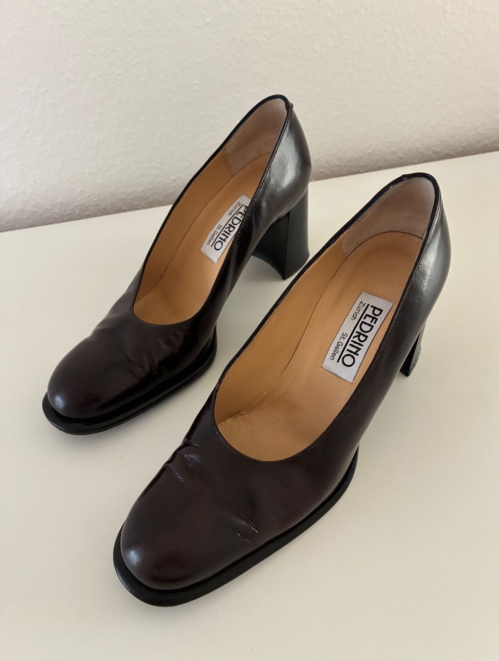 Damenschuhe: Pumps in aktueller Herbst-/Winterfarbe – Gebraucht aus Zürich von SOMO120