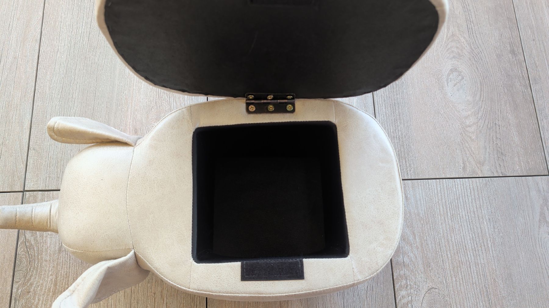 Tabourets: Hocker Elefant mit Stauraum Beige neuwertig – D'occasion à Kriens par Raphelino 5