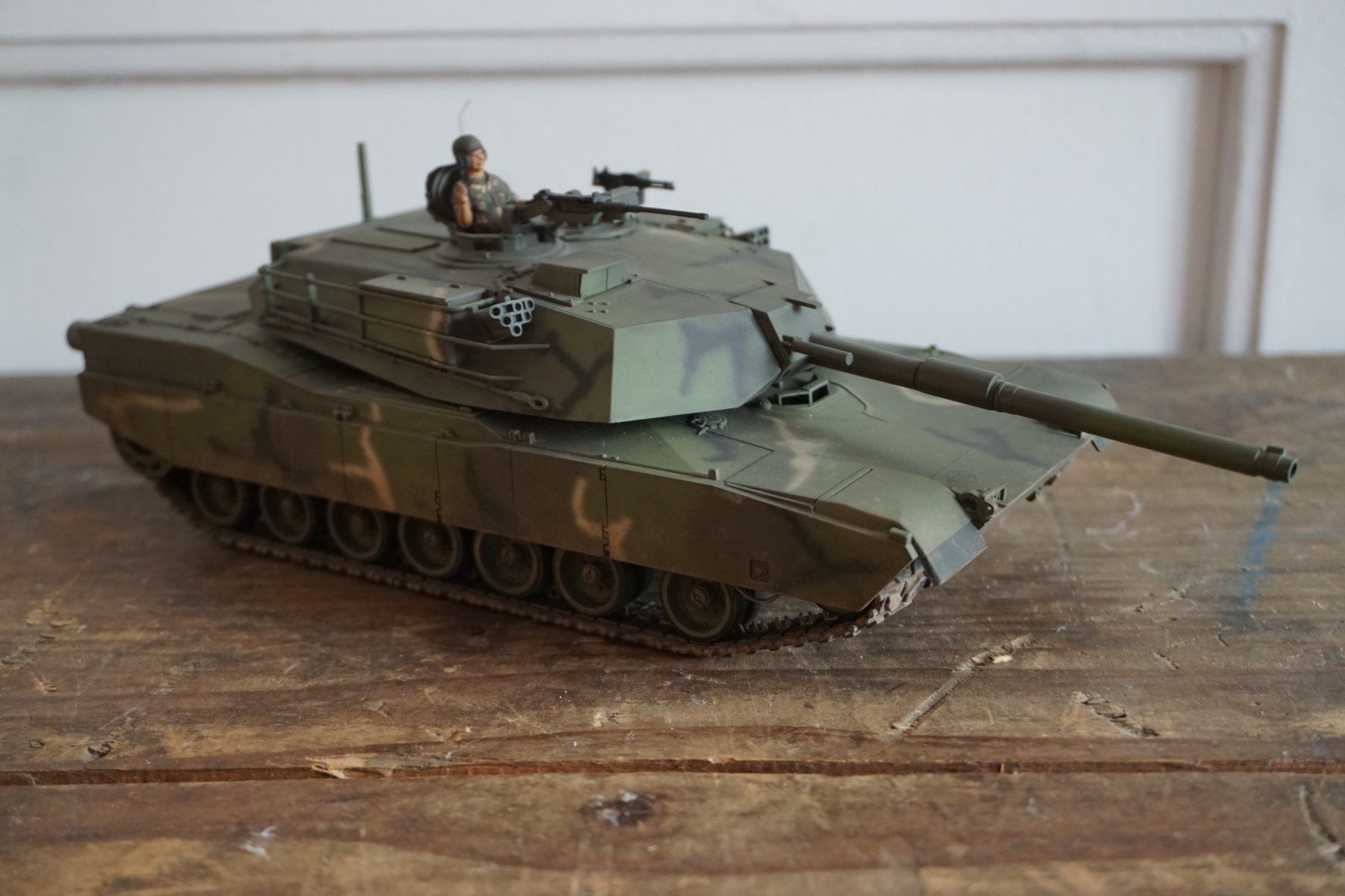 Tamiya Modellbausätze & Standmodelle: Tamiya M1A1 Abrams Panzer 1:35 TOP !!!!!!!!!!!!!!!!!!!!! – Gebraucht aus Reiden von Doppeldecker69