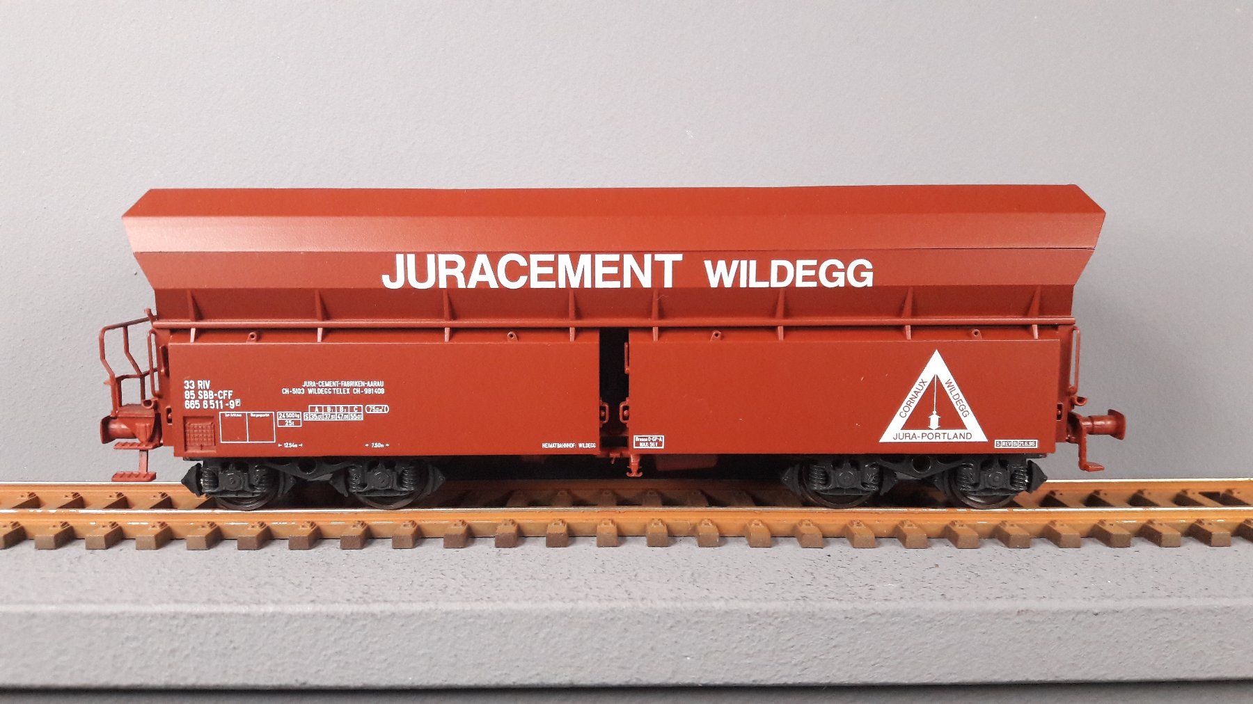 Roco Modellini di ferrovie: 2 Güterwagen – Usato da Burgdorf venduto da Optimal14 5
