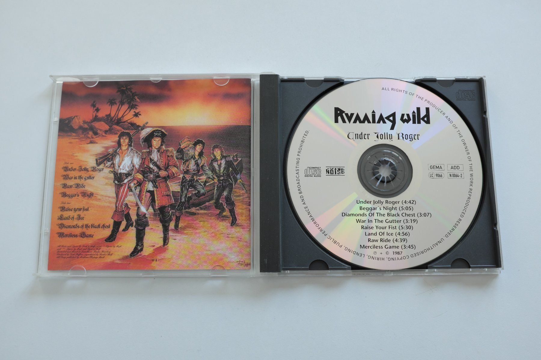 CD: Running Wild - Under Jolly Rogers – Usato da Basel venduto da chu_d5w2 1