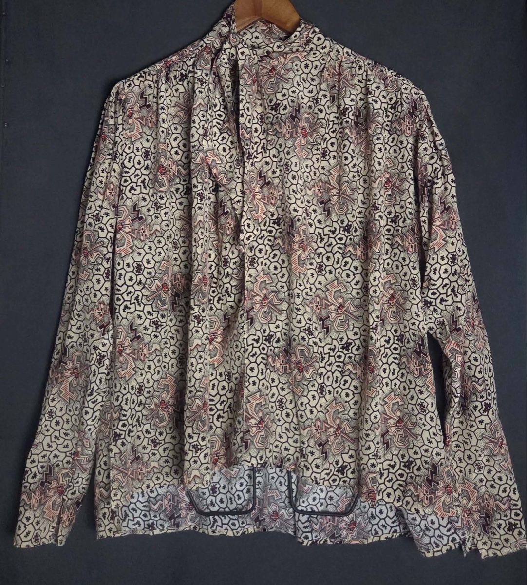 Isabel Marant Chemisiers: Isabel Marant SIlk Blouse  – D'occasion à St.Josefen par lop_lh8d