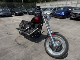 HARLEY-DAVIDSON SOFTAIL FXSTBI Night Train