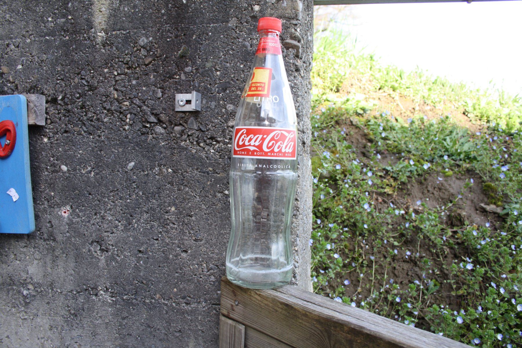 Coca-Cola Sonstiges Geschirr & Gläser: COCA COLA GLASFLASCHE LITRO – Gebraucht aus Wauwil von Pneuedy 7
