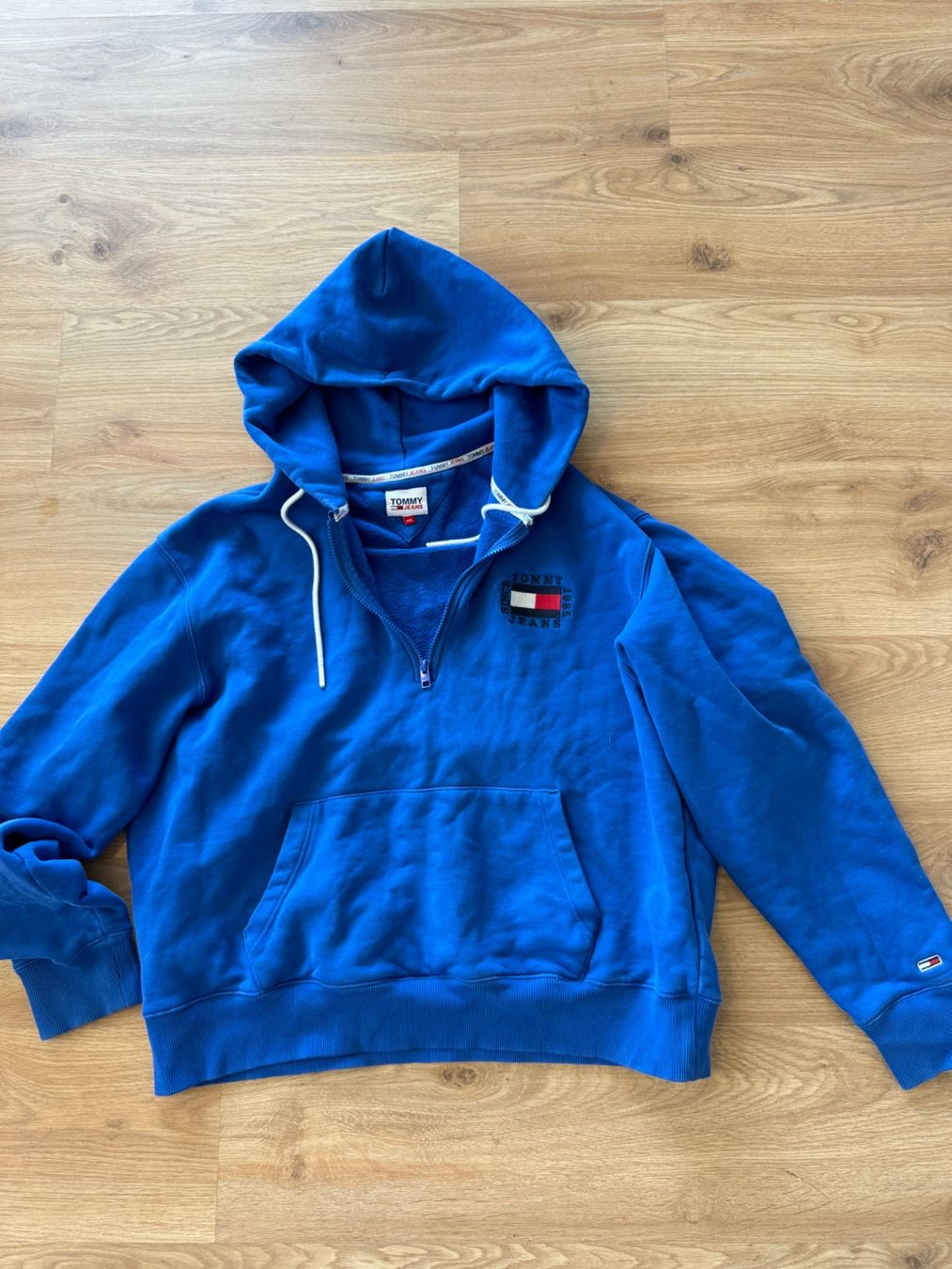Tommy Hilfiger Maglioni & Felpe: Tommy Hilfiger 2XL – Usato da Rickenbach b. Wil venduto da rvi_k7zb