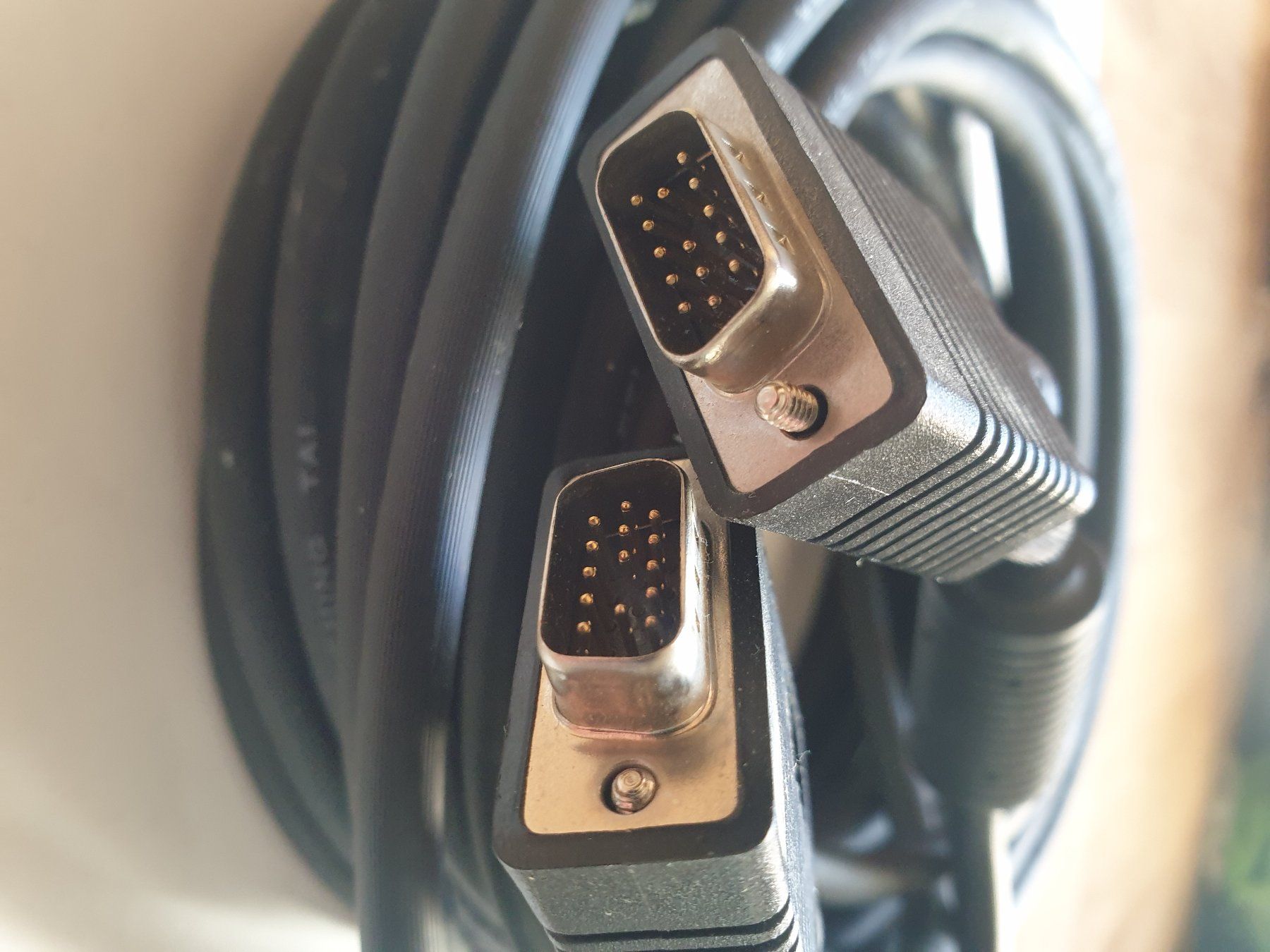 Cavi: Câble VGA / 10 mètres / pas testé – Usato da Moudon venduto da Amaroli7