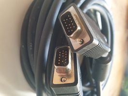 Câble VGA / 10 mètres / pas testé