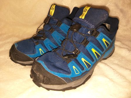 Chaussures / Schuhe SALOMON GORE TEX  Pointure / Nummer 37