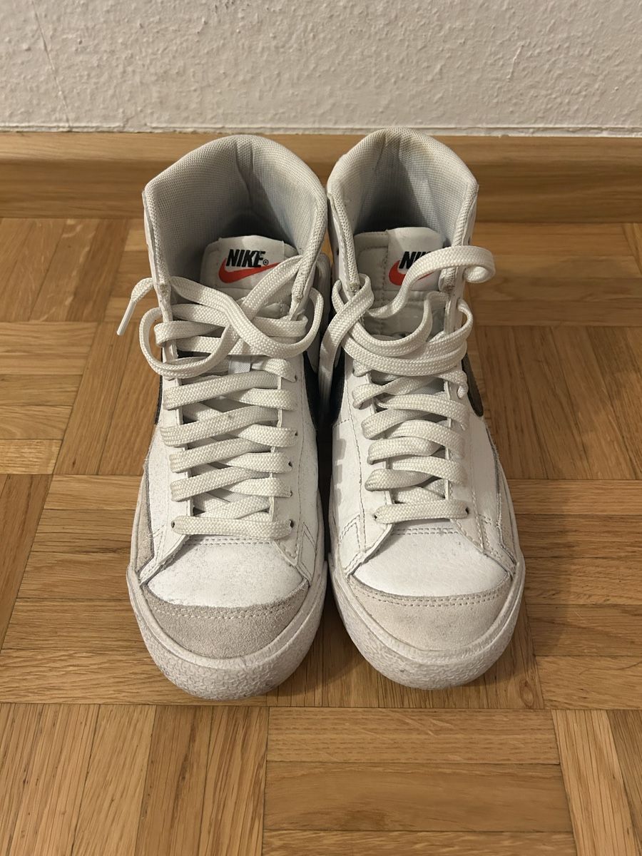 Nike Scarpe da uomo: Nike Schuhe Gr. 36  T – Usato da Ettingen venduto da Luanacas 1