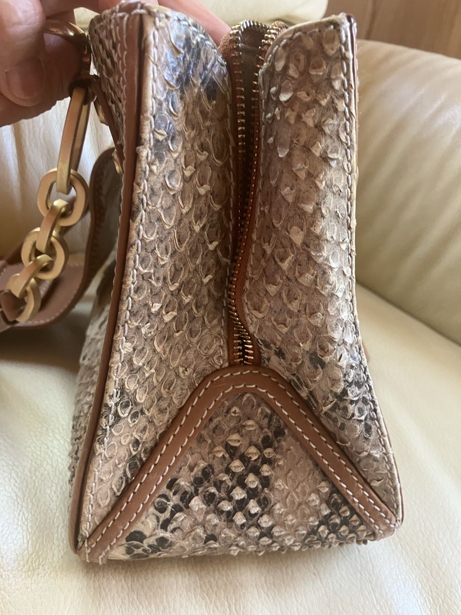 Hugo Boss Taschen für Damen: Echte Schlangenledertasche von Hugo Boss – Gebraucht aus Bassersdorf von groovygremlin 4
