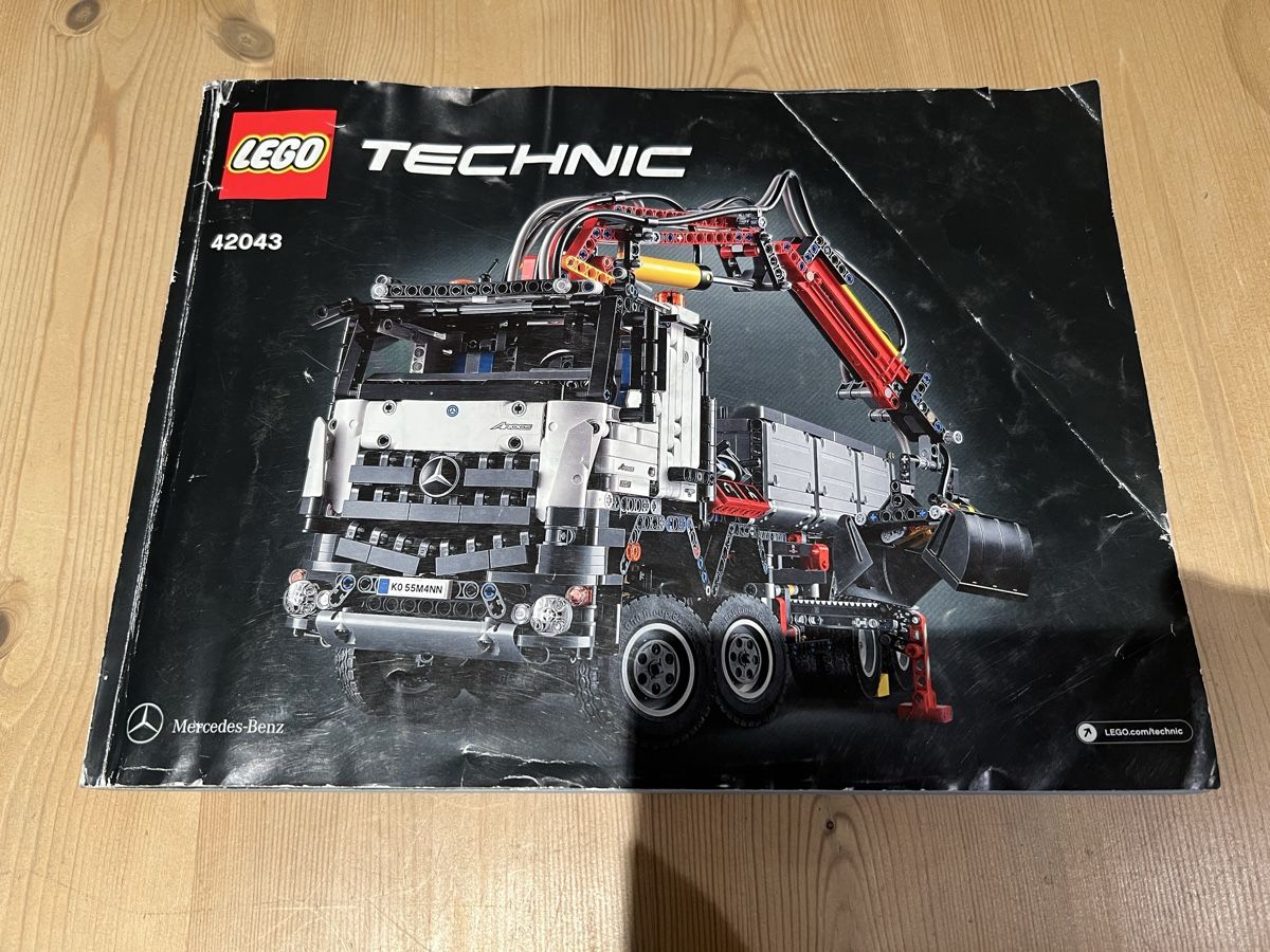Lego Kit di costruzioni: Lego Technic 42043 Mercedes Arocs – Usato da airolo venduto da unimo78 6