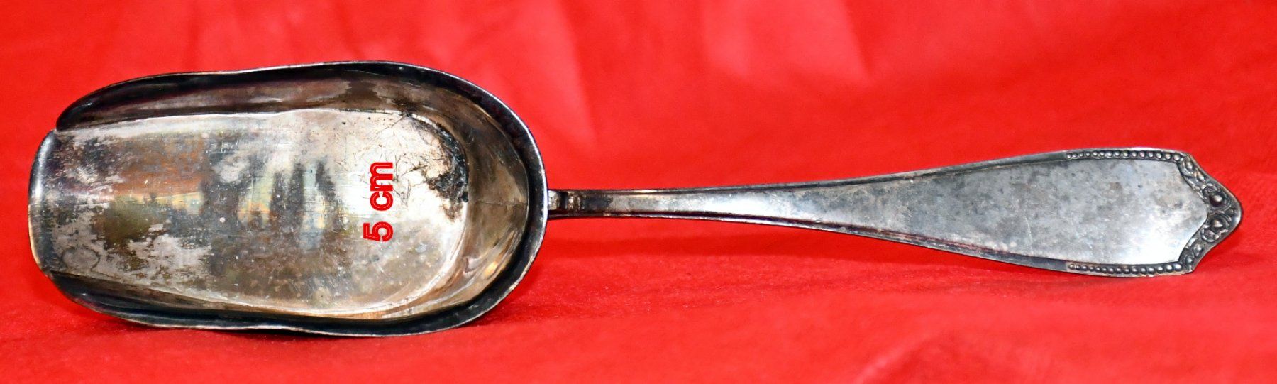 Set di posate: Antike kleine Silber Schaufel – Usato da Rotkreuz venduto da salsanera 2