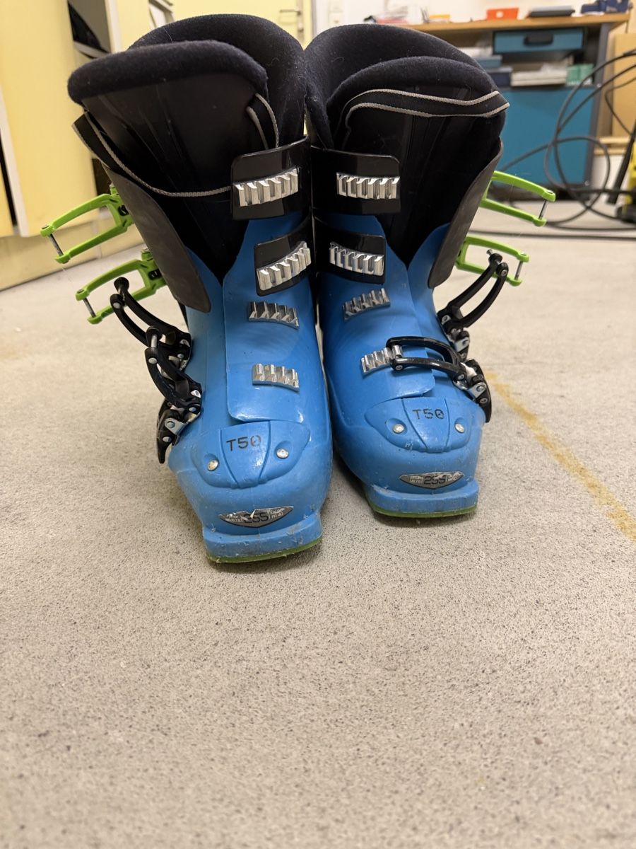 Scarpe da uomo: Skischuh Grösse 40 – Usato da Rain venduto da sve_v9g8 2