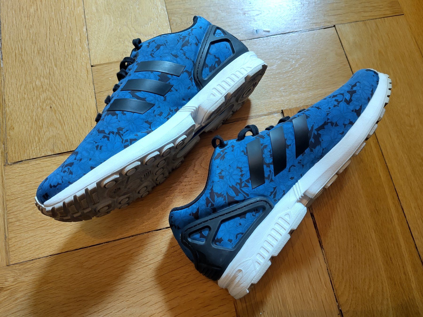 Adidas Chaussures hommes: Sneakers – D'occasion à Bern par Linii 4