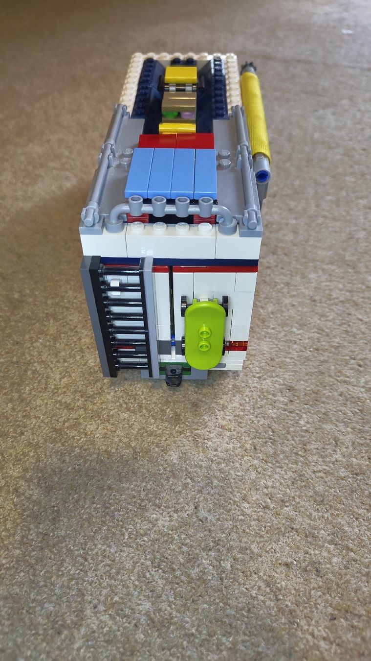 Lego Kit di costruzioni: LEGO Creator Vacation Getaways 31052 – Usato da Glattbrugg venduto da har_jgc7 8