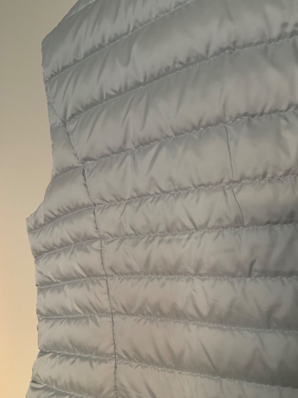 Marc Cain Gilet & Giacche senza maniche: Marc Cain Daunenweste, hellblau, Gr. 40 / Nr. 4 – Usato da Niederteufen venduto da mix18 4