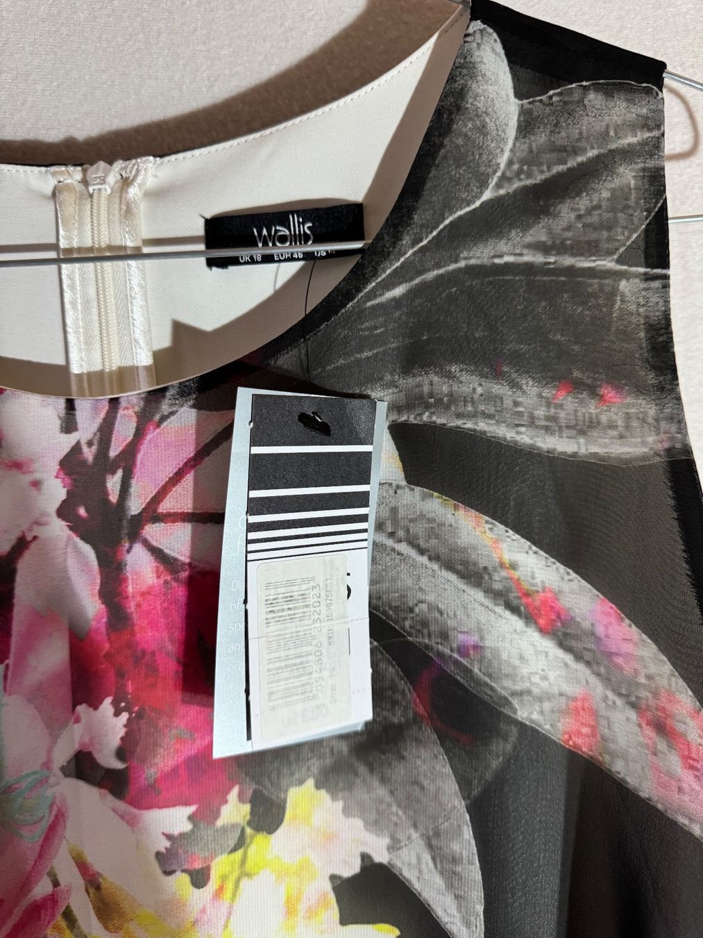 Vestiti: Kleid von Wallis Gr. 46 – Nuovo e nell'imballaggio originale da Grosswangen venduto da second_hand_dress 3