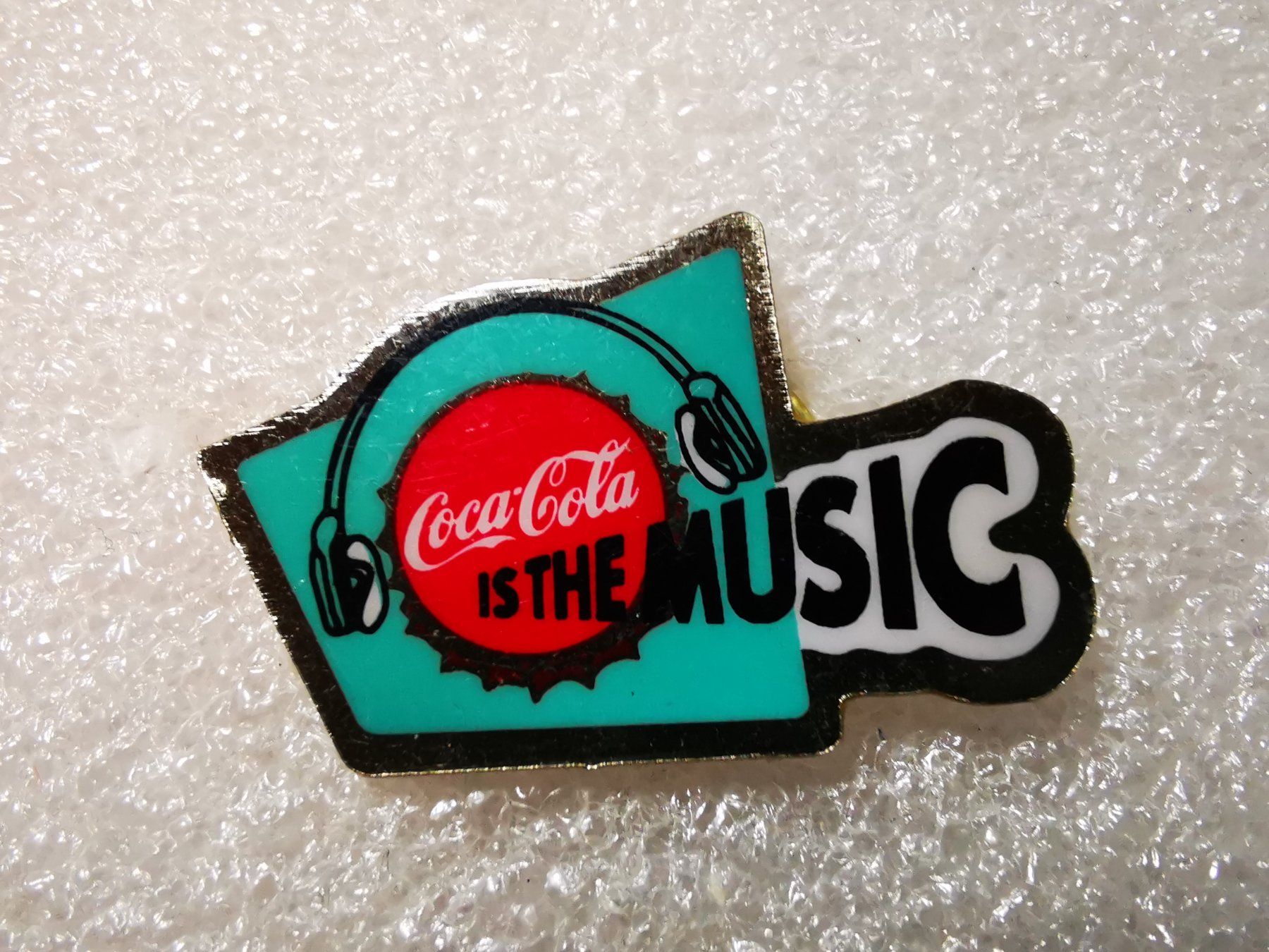 Placchette & Badge: Ansteckpin 5: Coca Cola Music – Usato da Oppligen venduto da Pin-Fall-Shop