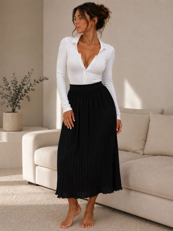 Black Pleated Maxi Skirt 🖤