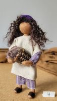 Schwarzenberger Krippenfiguren Kind/Meitli m Körbli 15cm N4