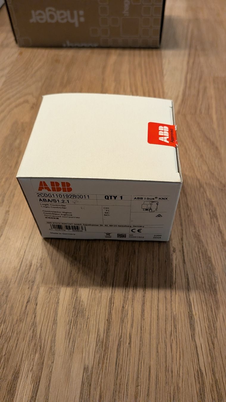 ABB Componenti elettronici: ABB ABA/S1.2.1 Logic Controller – Nuovo e nell'imballaggio originale da Lachen SZ venduto da schmir_85 1