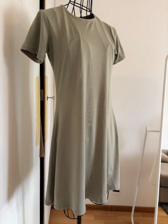 Kleid