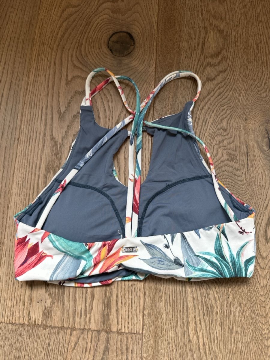 Costumi da bagno & Bikini: Sommerlicher Badeanzug mit Blumenmuster, Grösse 38 – Usato da Seon venduto da Melanie82 1